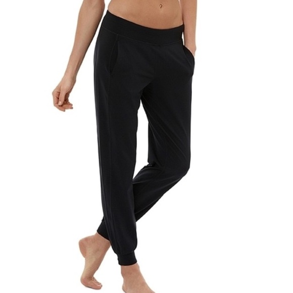 sweaty betty yoga wear